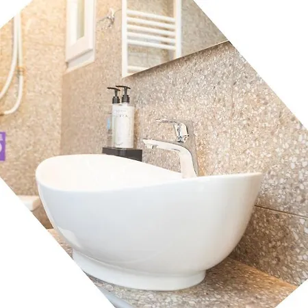 Houseloft Metropolitan Highlight سالونيك